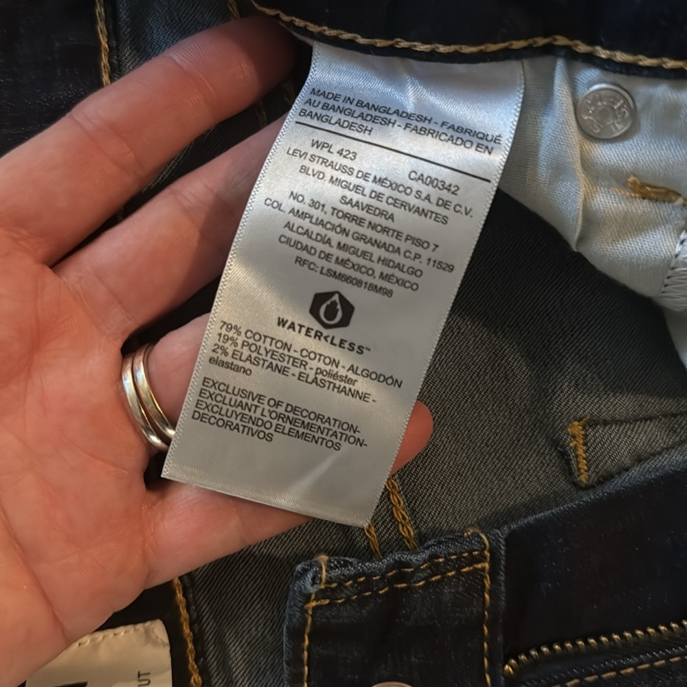 Levi’s Denizen Jeans, Size 14 Mid Rose Bootcut Jeans - Picture 4 of 5